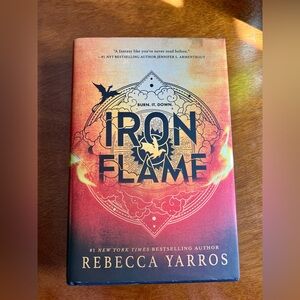 Iron Flame First Edition, black sprayed edges, brand new, Rebecca Yarros